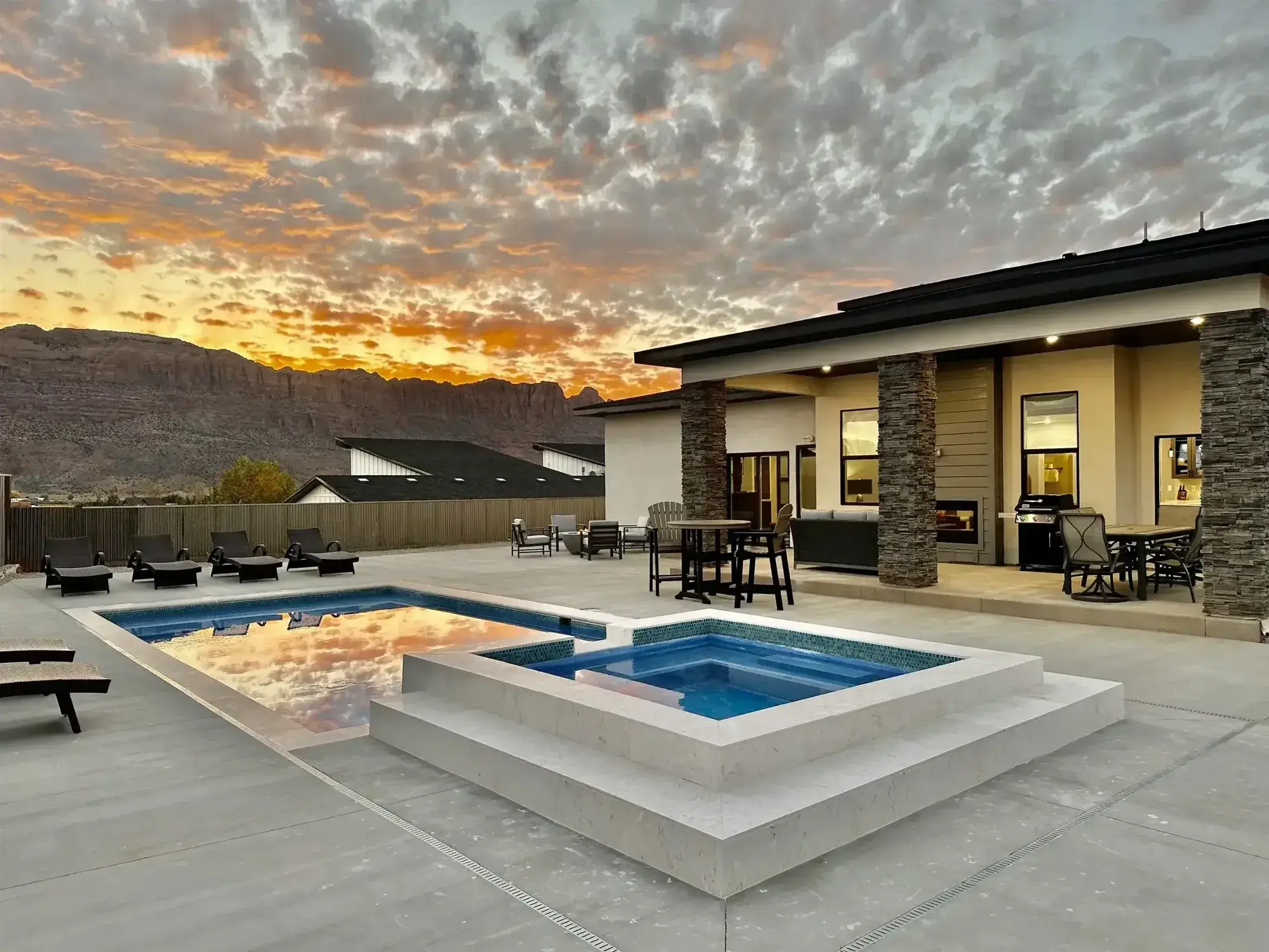 Exclusive Retreats 4 Bedroom all Suites Private Pool