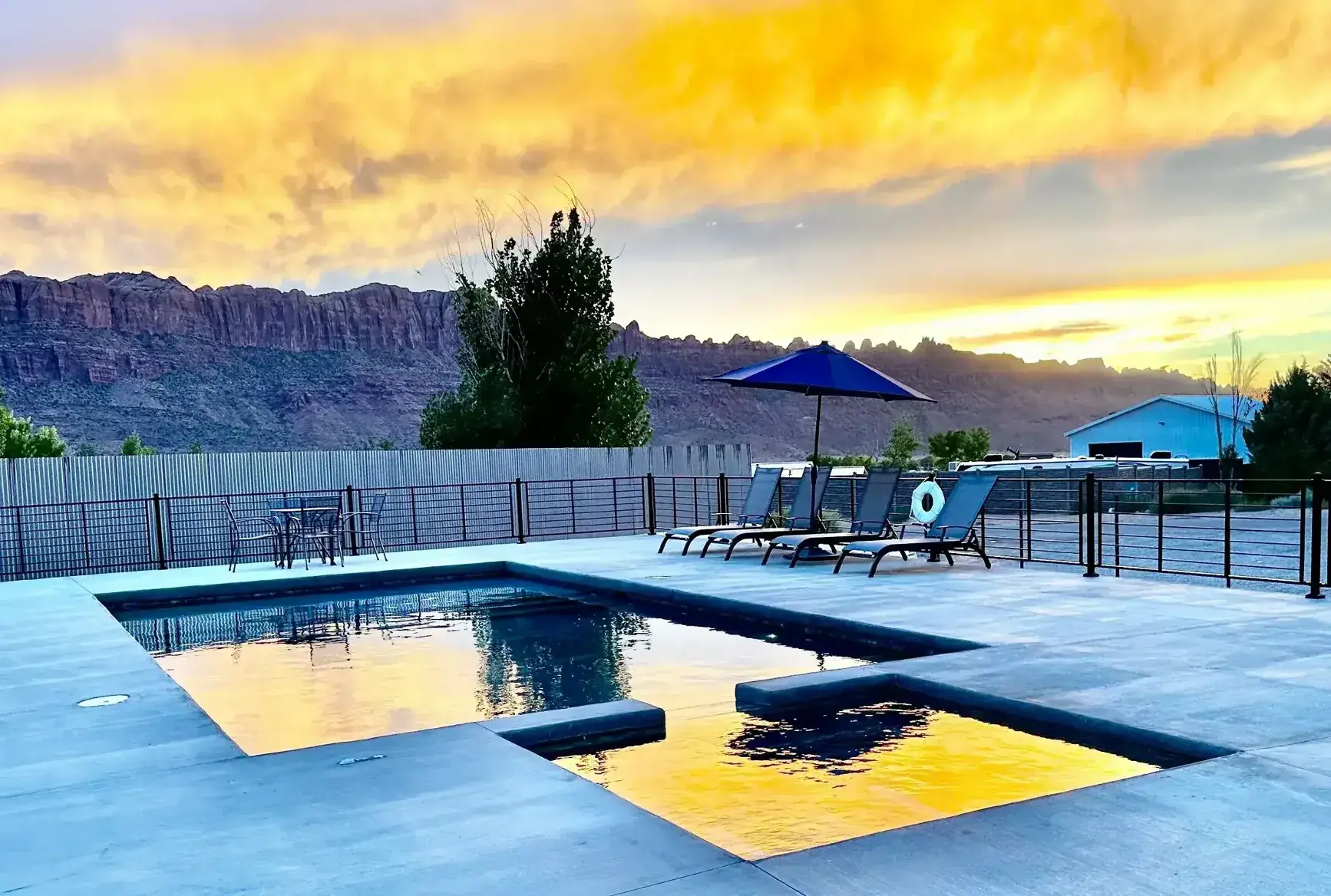 Exclusive Retreats Desert Vista 6 Bed 8 Bath Private Pool 2